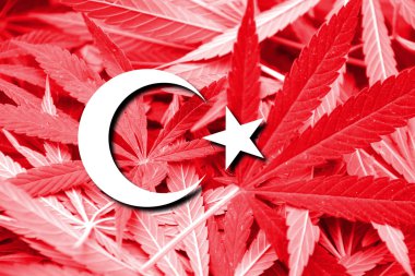Türkiye'nin bayrak esrar arka plan üzerinde. Uyuşturucu politikası. Marihuana yasallaştırma
