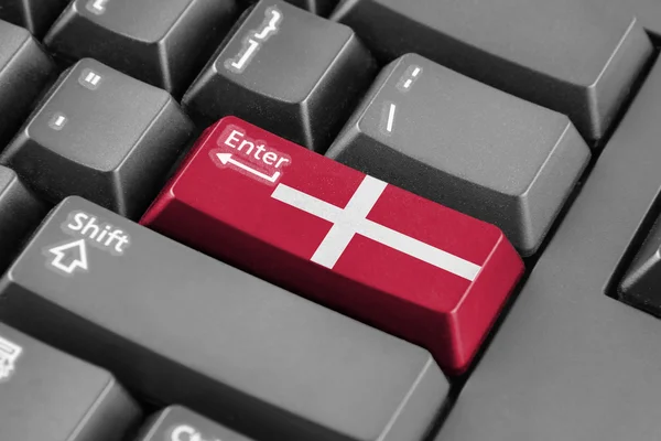 Enter-knappen med Danmark flagga — Stockfoto