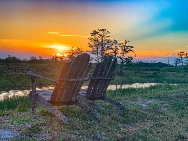 Bunte Sumpfsonnenuntergänge Louisiana Reflektieren Amerikanische Werte — Stockfoto