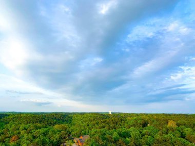 Eureka Springs, Arkansas 'ta gözcü kulesinden renkli gün batımı