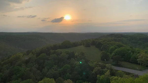 Барвистий Захід Сонця Еврика Спрінгс Арканзас Оглядової Вежі — стокове фото