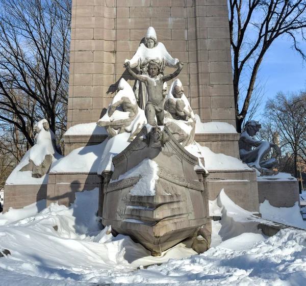 USS Maine Monument - Центральный парк, Нью-Йорк — стоковое фото