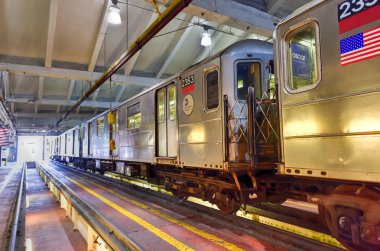 240 street tren yarda (Van Cortlandt Yard)