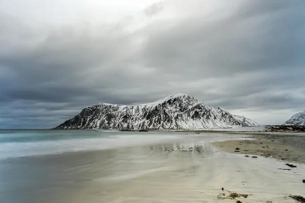 Skagsanden beach, Lofoten ostrovy, Norsko — Stock fotografie