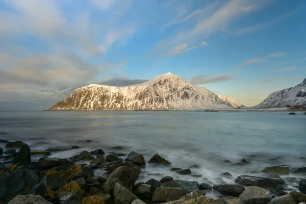 Skagsanden beach, lofoten inseln, norwegen — Stockfoto