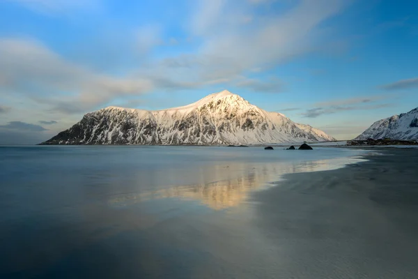 Skagsanden beach, lofoten inseln, norwegen — Stockfoto