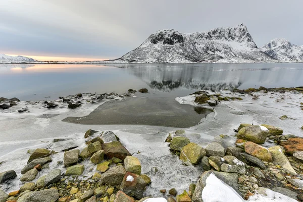 Vagspollen, Lofoten Adaları, Norveç — Stok fotoğraf