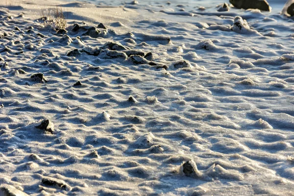 Rock Cracking Ice, เกาะโลโฟเทน, นอร์เวย์ — ภาพถ่ายสต็อก