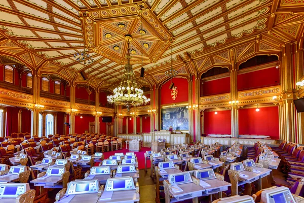 Stortinget byggnad - Oslo, Norge — Stockfoto