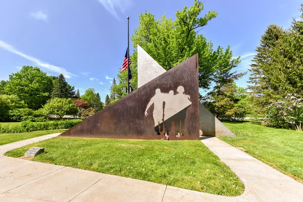 Vietnam War Memorial, Capitol Park, Augusta, ME — Stock Photo, Image