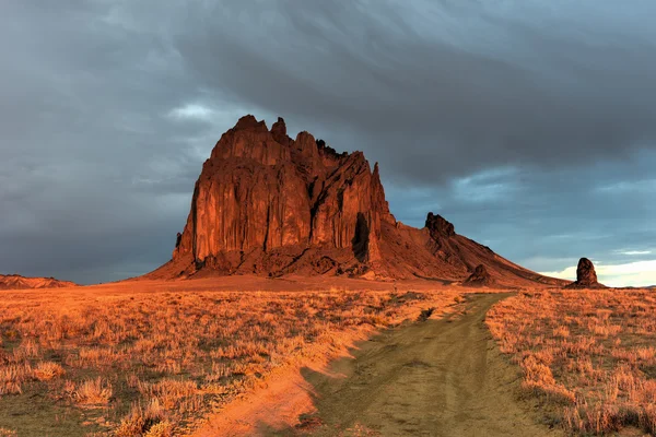 Shiprock - Нью-Мексико — стокове фото