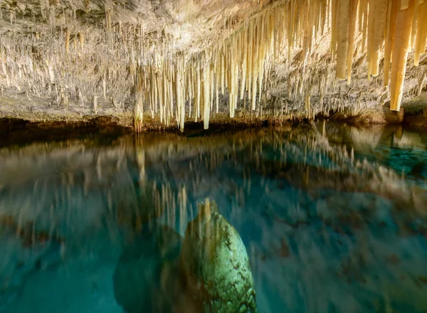 Crystal Cave w Bermudy — Zdjęcie stockowe