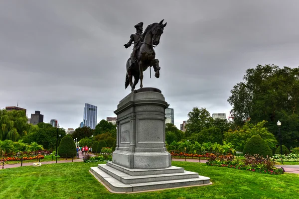 Памятник Джорджу Вашингтону - Бостон — стоковое фото