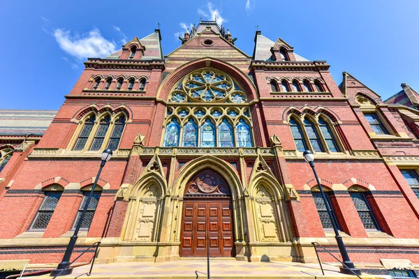 Harvard Üniversitesi'nde Memorial Hall — Stok fotoğraf