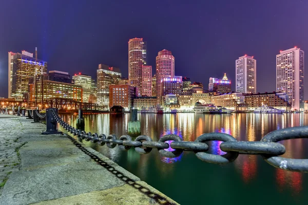 Boston skyline på natten — Stockfoto