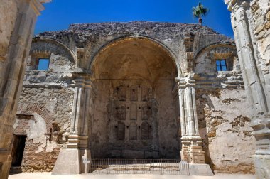 Mission San Juan Capistrano, San Juan Capistrano, Kaliforniya 'da bulunan bir İspanyol misyoneridir. 1776 'da sömürge Las California' sında Fransisken Düzeni 'nin İspanyol Katolik misyonerleri tarafından kuruldu..