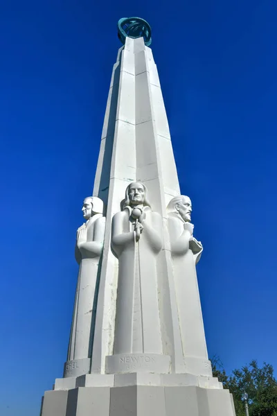 Los Angeles Califórnia Julho 2020 Monumento Dos Astrônomos Observatório Griffith — Fotografia de Stock