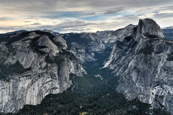 Glacier Point Une Vue Imprenable Sur Vallée Yosemite Demi Dôme — Photo