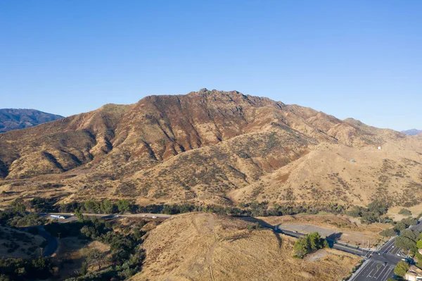 Los Angeles County Kaliforniya Daki Agoura Tepeleri Boyunca Havadan Görüntü — Stok fotoğraf