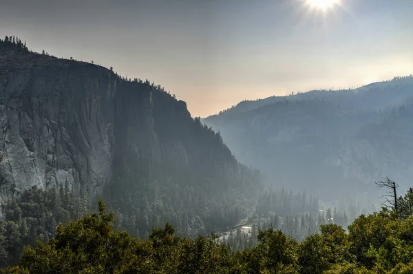 Flou Big Oak Flat Road Dans Parc National Yosemite Californie — Photo