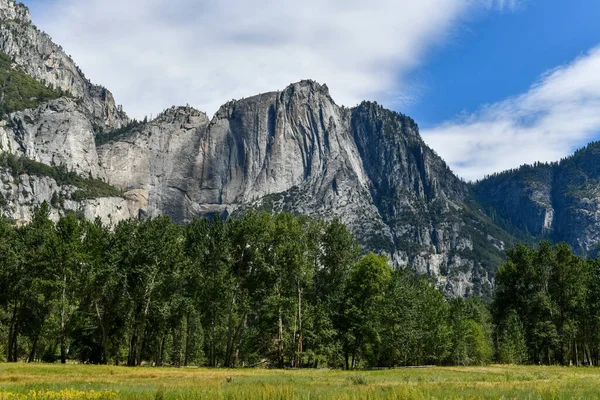 Vale Yosemite Parque Nacional Yosemite Yosemite Valley Vale Glacial Localizado — Fotografia de Stock