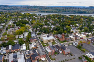 New York 'un kuzeyindeki Catskill kasabasının havadan görünüşü.