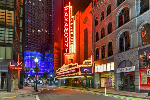 Βοστώνη Μασαχουσέτη Νοε 2020 Θέατρο Paramount Κατά Μήκος Της Οδού — Φωτογραφία Αρχείου