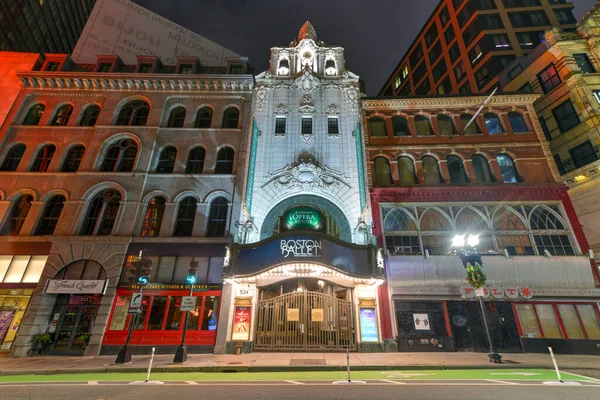マサチューセッツ州ボストン 2020年11月27日 ワシントン ストリート シアター地区市民銀行オペラハウス劇場前 — ストック写真