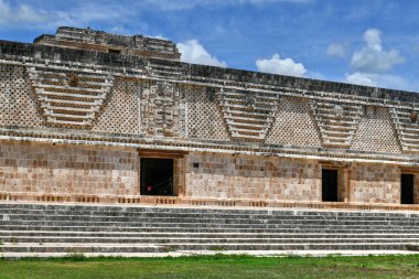 Uxmal, Meksika 'daki Yucatan' da Rahibelerin Dörtgeni.