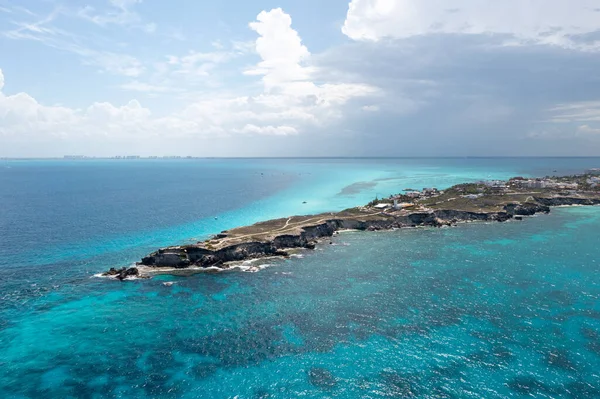 Vista Aérea Das Águas Azuis Claras Torno Punta Sur Isla — Fotografia de Stock