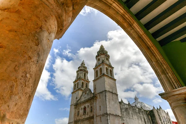 Catedral São Francisco Campeche Por Independence Plaza Campeche México — Fotografia de Stock