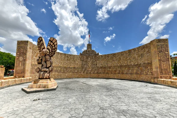 Emlékmű Szülőföld Mentén Paseo Montejo Yucatan Merida Mexikó — Stock Fotó