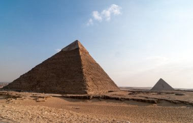 giza Yaylası, Kahire, Mısır piramitleri