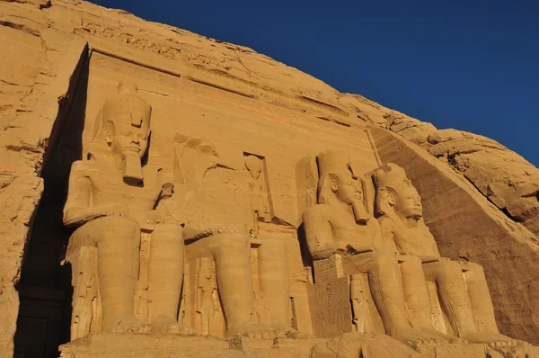 Abu Simbel na fronteira entre o Egito e o Sudão — Fotografia de Stock