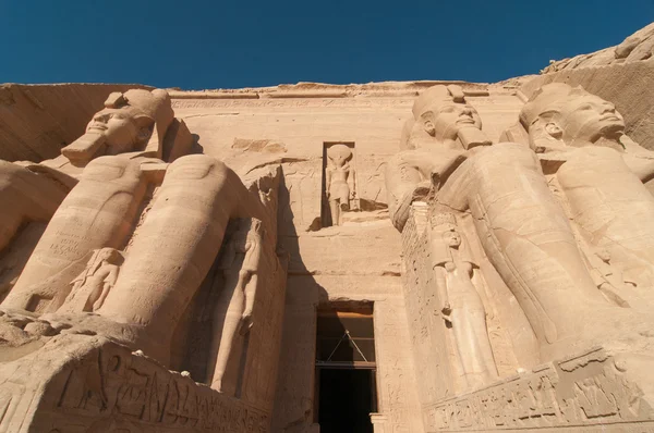 Abu Simbel na fronteira entre o Egito e o Sudão — Fotografia de Stock