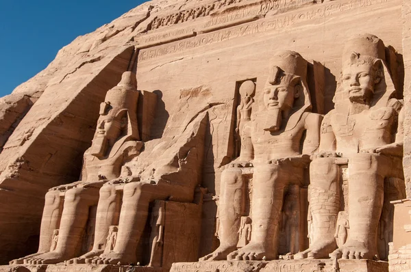 Abu Simbel na fronteira entre o Egito e o Sudão — Fotografia de Stock