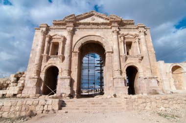 Arch hadrian, jerash, jordan