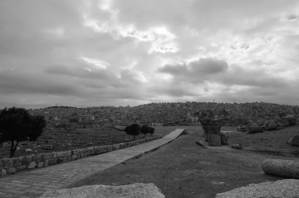 Romeinse ruïnes van de citadel - amman, Jordanië — Stockfoto