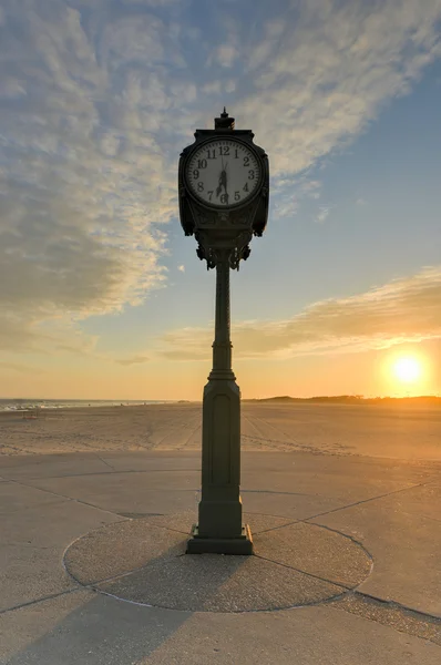 Antique Clock, Jacob Riis Park, Rockaway, Queens — Stock Photo, Image