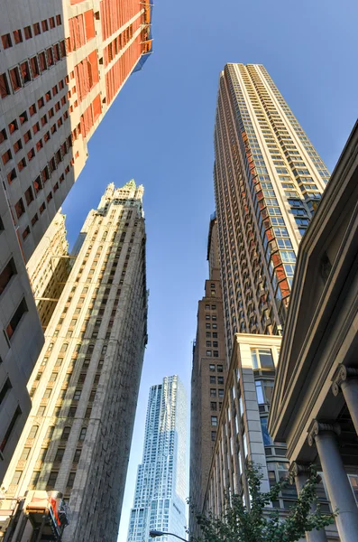 Arranha-céus de Manhattan inferior — Fotografia de Stock