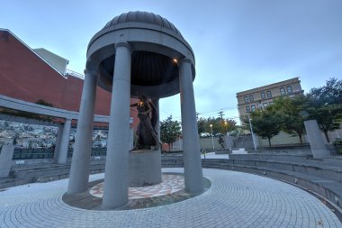  Dünya savaş II anıtı - Trenton, New Jersey