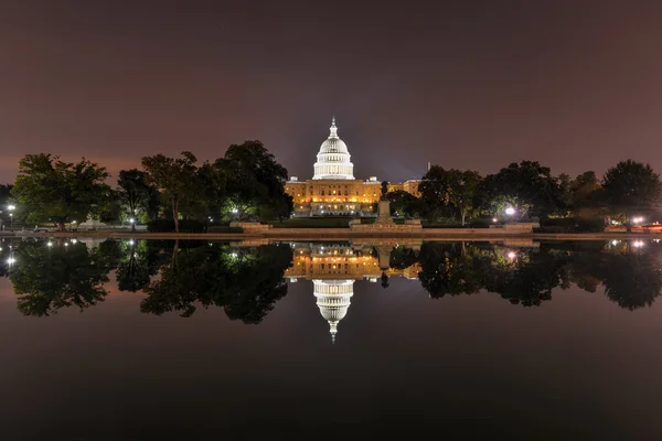 Bizi gece Washington DC'deki Capitol — Stok fotoğraf