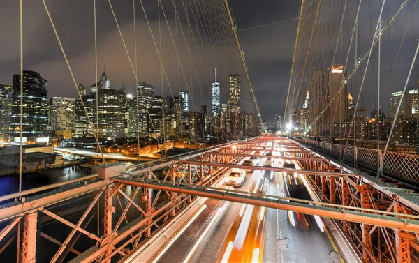 Ponte de Brooklyn à noite — Fotografia de Stock