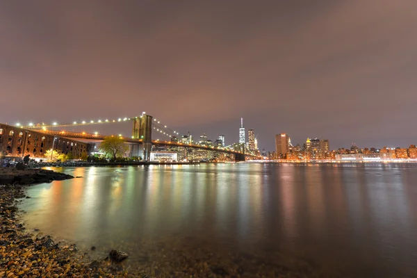 Brooklyn Bridge Park's nachts — Stockfoto