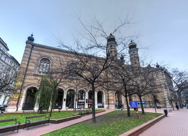 Den store synagogen i Budapest, Ungarn – stockfoto