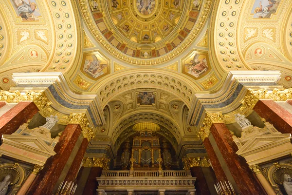 Saint Stephen's Basilica, Budapest, Hungary — Stock Photo, Image