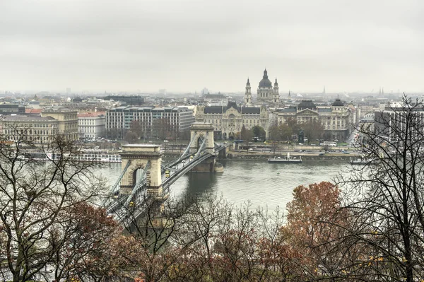 Szechenyi Řetězový most - Budapešť, Maďarsko — Stock fotografie