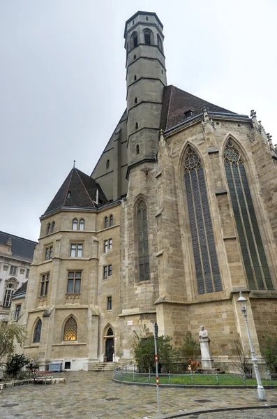 Church of the Minorites - Vienna, Austria — Stock Photo, Image