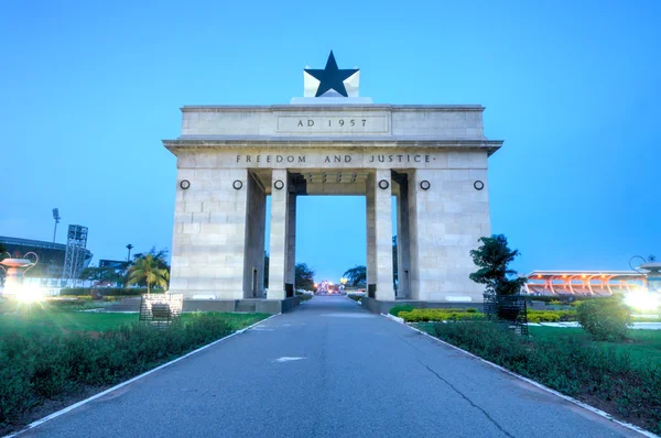 Unabhängigkeitsbogen, accra, ghana — Stockfoto