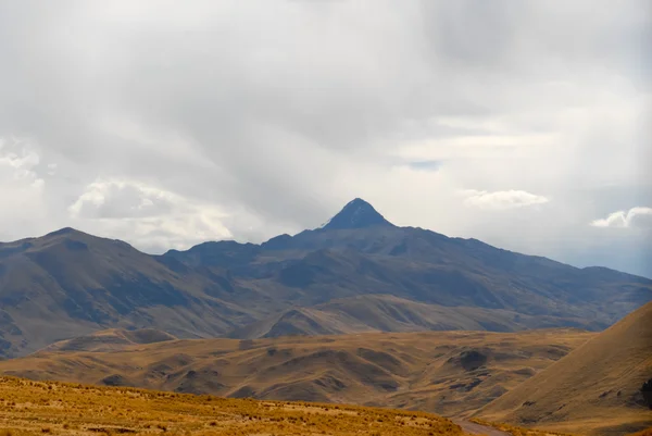 Visa landsväg Cusco-Puno, Peru — Stockfoto